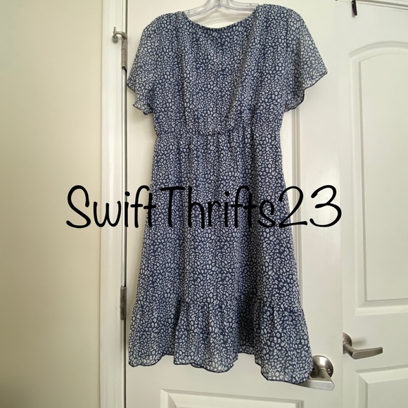 Women's Casual Short Sleeve V Neck Ruffle Print High Waist Flowy Mini Dress - Picture 2 of 4